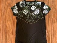 NEUw * Ausgefallen * Blumen * Blüten * Flower * Print * Damen oder Herren * Unisex * Kurzarm * Bodycon * T- Shirt "ZARA MAN" Gr. 48- 50/ M * schwarz * weiß * grün * gelb * - Riedlingen