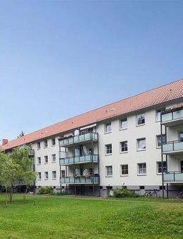Gemütliche 2,5-Zimmer-Wohnung mit Tageslichtbad und Balkon - Hannover