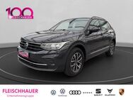 VW Tiguan, 1.4 TSI Life eHybrid VC, Jahr 2021 - Bonn