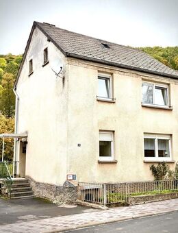Kleines Einfamilienhaus mit Potenzial in Waxweiler – solide Basis für kreative Ideen! - Waxweiler