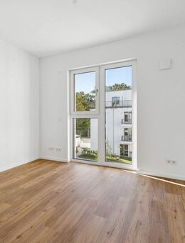 Grün, großzügig, geborgen - 4-Zimmer-Familienwohnung mit Terrasse in Dahlem - Berlin