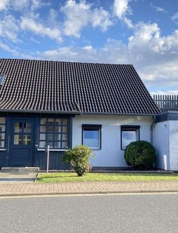 Gepflegtes Einfamilienhaus in Feldrandnähe - ruhige Sackgassenlage, Zugang ins Grüne - Lamspringe