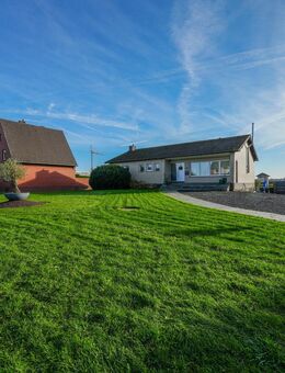 Exklusives Einfamilienhaus mit Baugenehmigung für ein MFH - Heinsberg