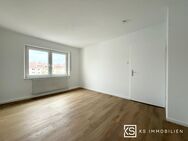 Wohnen mitten in Maxfeld - Renovierte 2-Zimmer Wohnung mit Balkon - Nürnberg