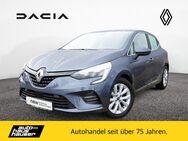 Renault Clio, Intens TCe 100, Jahr 2020 - Aldingen