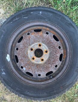 VW Polo Winterreifen Nexen mit Stahlfelgen 175/70/14 88T - Lenningen