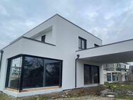Exklusive Bauhaus-Stil Villa in Herford-Stedefreund an der Grenze zu Bielefeld-Brake zu verkaufen! - Herford (Hansestadt)