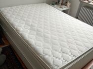 Bett 140x200 weiß mit Lattenrost und Matratze und 2 Schubladen - München Schwabing-West
