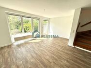 3-Zimmer-Maisonettewohnung in einer Hinterhaushälfte mit eigener Terrasse, Einbauküche und Wannenbad - Schwerin