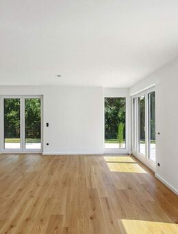 Kurz vor Fertigstellung - Familienfreundliche Doppelhaushälfte im Grünen - München