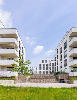Ab 01.12.2025 - 1.Reihe - Bad mit Wanne u. Dusche - Gäste-WC - Balkon - TG - Leipzig