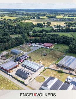 Exklusives Wohnhaus mit Reitanlage, Reithalle & PV-Anlage - Wohnen & Pferdehaltung vereint - Oberlangen