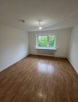 2 Zimmer Wohnung bereit zum einziehen. - Kiel