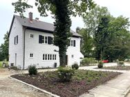 Fürstenfeldbruck - Einzigartiges Herrenhaus von 1936 - Stilvoll saniert mit historischem Charme - Fürstenfeldbruck