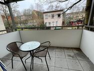 Schwerin Feldstadt - schöne 2 Raum Wohnung mit Balkon, EBK und Duschbad - Schwerin