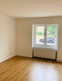 **Besichtigung: Mo., 15.09.2025 um 20:30 Uhr** Sanierte Whg nahe Kleiner Beetzsee! - Brandenburg (Havel)