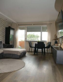 Modern renovierte 3-Zimmer-Wohnung mit Garage - Euskirchen