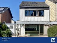 Familienfreundliches Reihenendhaus mit sonnigem Garten in Köln-Esch! - Köln