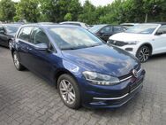 VW Golf, 1.0 TSI Comfortline S, Jahr 2019 - Bergkamen