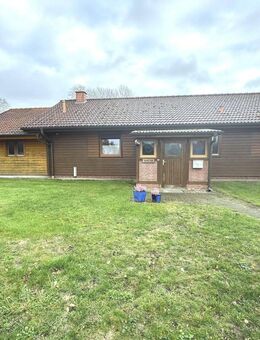 Charmantes Holzhaus, ebenerdiges Wohnen in Oetzen - Oetzen