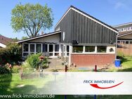 Skandinavischer Bungalow mit Garage (Kurzfristig frei) - Lensahn