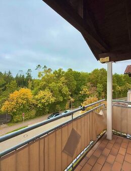 Helle 2,5 Zimmer Whg. mit 2 Tiefgaragenstellplätzen - Rednitzhembach