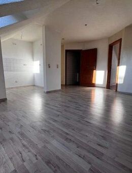 Sehr schöne 4-Raumwohnung in Schönebeck - Salzelmen zu vermieten - Schönebeck (Elbe)