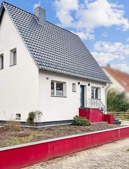 Teilsaniertes Einfamilienhaus mit ca. 116 m² Wohnfläche in Rieseberg-Königslutter - Königslutter (Elm)