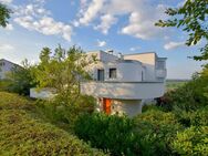 Individuelles Split-Level-Reihenendhaus mit Weitblick und traumhaft schönem Garten - Leinfelden-Echterdingen