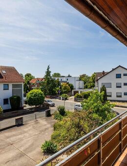 Vollvermietetes, gepflegtes 3-Familienhaus mit Tageslichtbädern, Garage und Garten in guter Wohnlage - Rüsselsheim