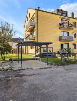 Für Großfamilien geeignet! 6-Zimmer-Eigentumswohnung mit großem Gartenanteil in Gersthofen - Gersthofen