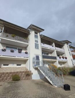 Modernisierte Dachgeschosswohnung in ruhiger Lage von Bad Sobernheim - Bad Sobernheim