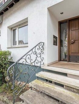 Einfamilienhaus mit Potential in Weinstadt-Schnait - Weinstadt