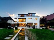 Exklusive, ruhige Bauhaus-Villa mit Penthouse - München