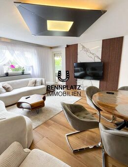 Sanierte 4-Zimmer-Wohnung mit EBK und Süd-West-Loggia in Neutraubling. Frei ab 01.12. - Neutraubling