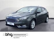 Ford Focus, 1.0 Titanium EcoBoost, Jahr 2015 - Freudenstadt