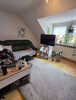 OG4, kein Aufzug, Zentrale 3-Zimmer-Whg - Pforzheim