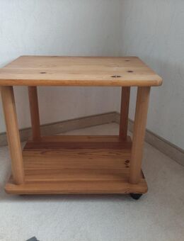 rollbarer Phonowagen aus Holz - Karlsfeld