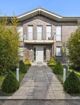 Luxuriöses Anwesen mit nachhaltiger Technik - Komfortables Wohnen nahe Hamburg Airport - Hamburg