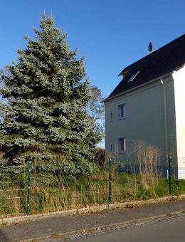 Mehrfamilienhaus mit 2 Wohneinheiten und ca. 2.980 m² Grundstück bei Oschatz zu verkaufen! - Liebschützberg
