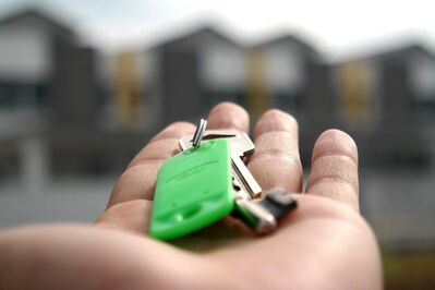 Mit Schwung kostengünstig in die eigene Immobilie - Zweifamilienhaus