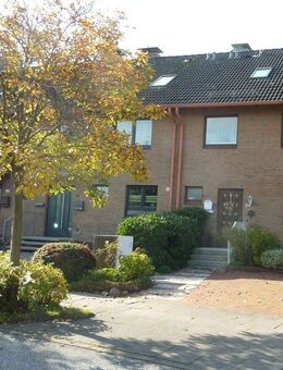 Mittelreihenhaus, mit großem Garten am Wasser - Hamburg