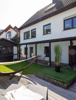 NEU: Sehr gepflegtes & modernisiertes Zweifamilienhaus mit tollem Garten in Werdohl zu verkaufen!!! - Werdohl