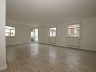 Viel Platz zum Wohlfühlen - Große, helle 3-Raum-Wohnung mit kleinem Balkon - Zwickau