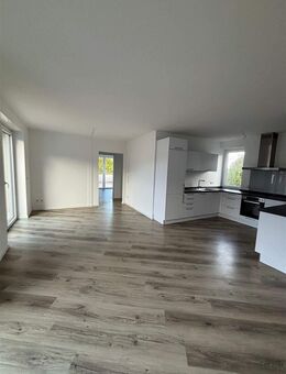 Schickes Penthouse - Wohnung mit Tiefgaragenstellplatz - Ascheberg
