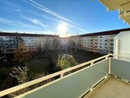Helle 3-Zimmer-Wohnung mit Balkon in gepflegtem Mehrfamilienhaus in Dresden-Tolkewitz - Dresden