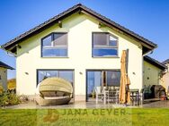 WOHNEN, WO ANDERE URLAUB MACHEN :-) * EXKLUSIVES EINFAMILIENHAUS / STRANDHAUS auf GRUNDSTÜCK am SEE * LÖBNITZ - Löbnitz (Sachsen)