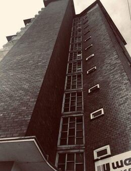 Komm in die City: renoviertes Single Appartement mit Balkon - Oberhausen