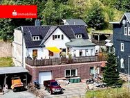 Schönes Wohnhaus mit 2 modernisierten Wohnungen plus Einliegerwohnung - Lauscha