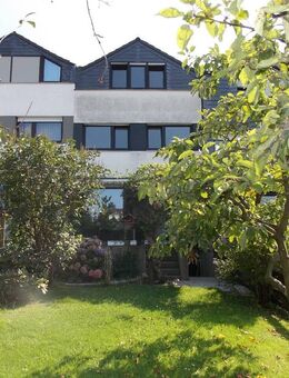 Viel Platz für eine große Familie- 150 m² Reihenhaus mit 4 Schlafzimmern, Garten, PKW- Stellplatz - Hagen (Stadt der FernUniversität)